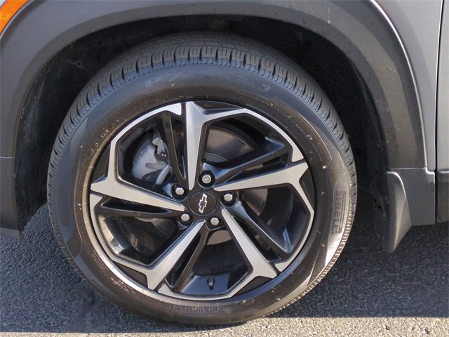 Certified 2021 Chevrolet TrailBlazer RS w/ Sun and Liftgate Package image 32