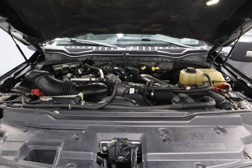 Used 2019 Ford F350 Lariat w/ Lariat Ultimate Package image 15