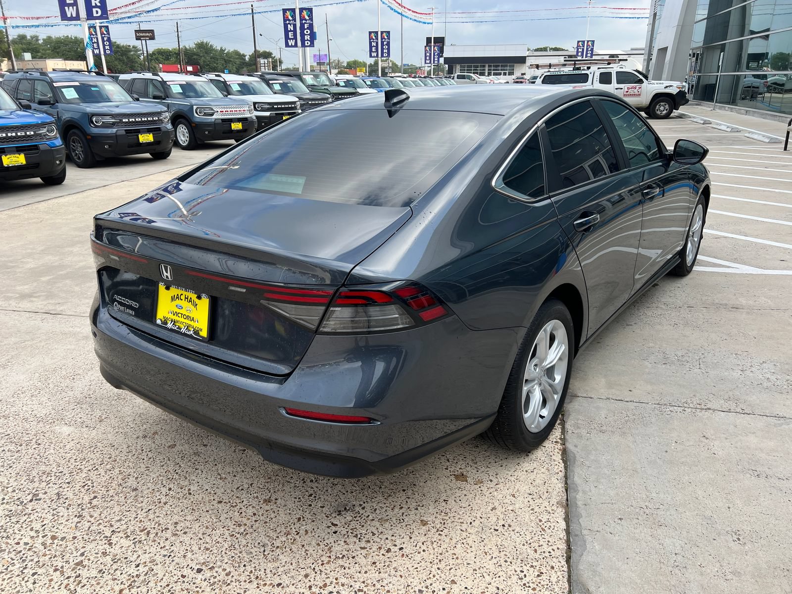 Used 2024 Honda Accord LX image 3