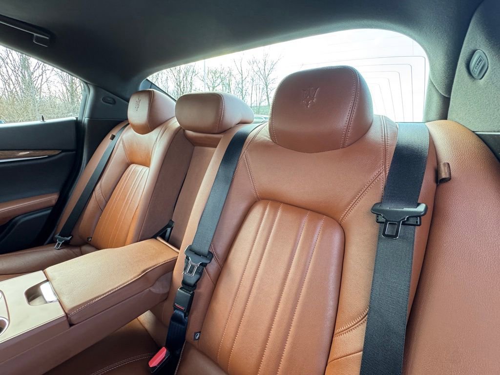 Used 2019 Maserati Ghibli S Q4 AWD/4WD image 27