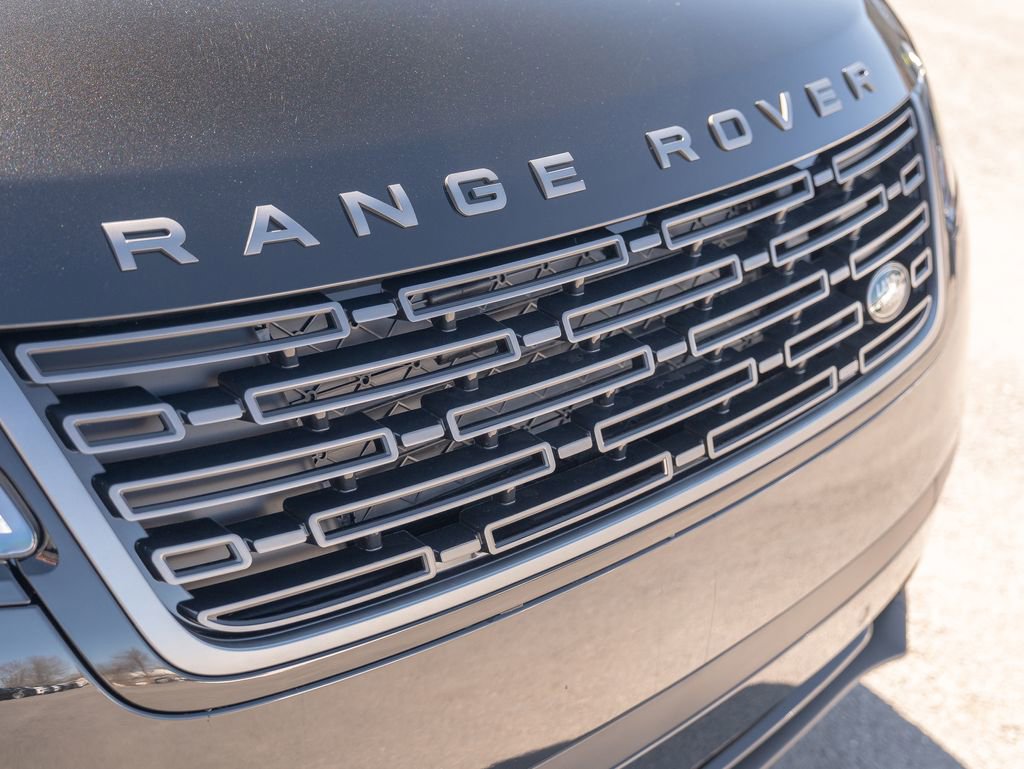 New 2026 Land Rover Range Rover Velar S AWD/4WD image 15