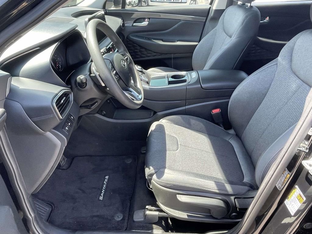 Used 2023 Hyundai Santa Fe SE w/ Cargo Package image 15
