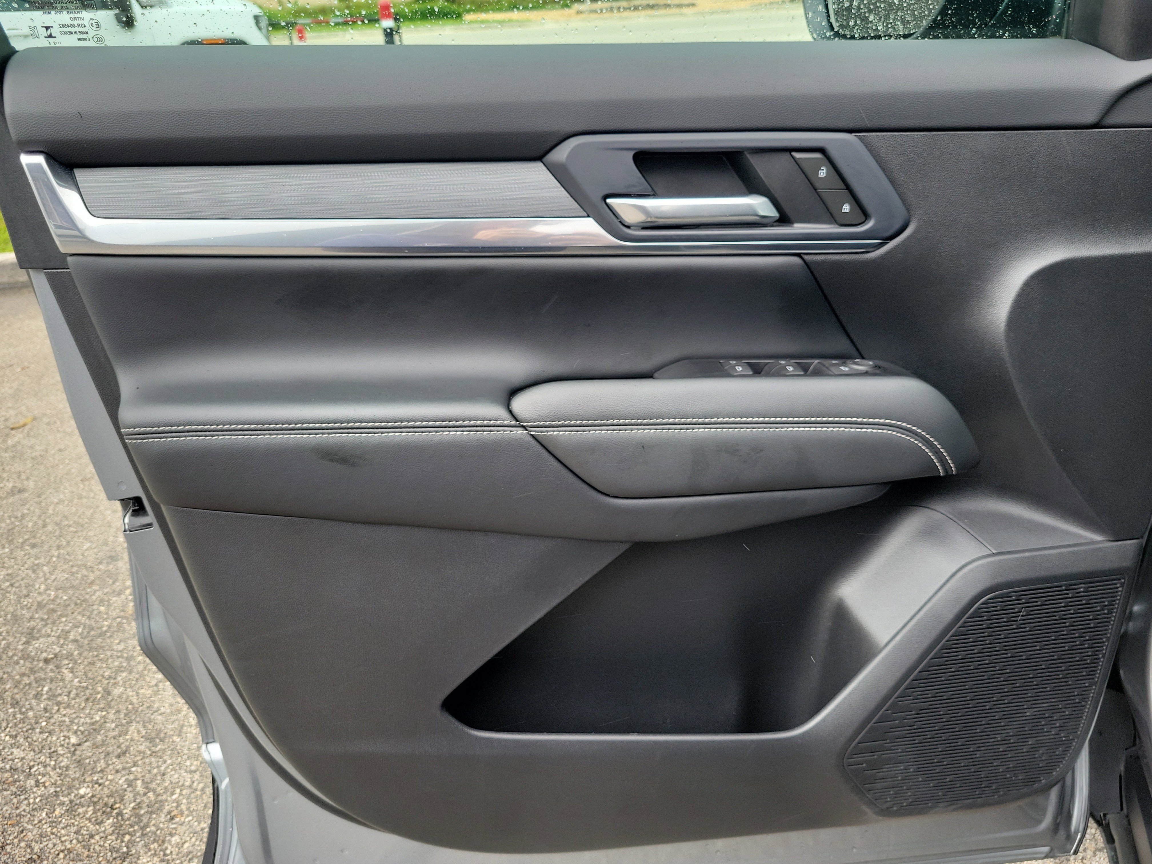 Used 2026 GMC Terrain Elevation image 22