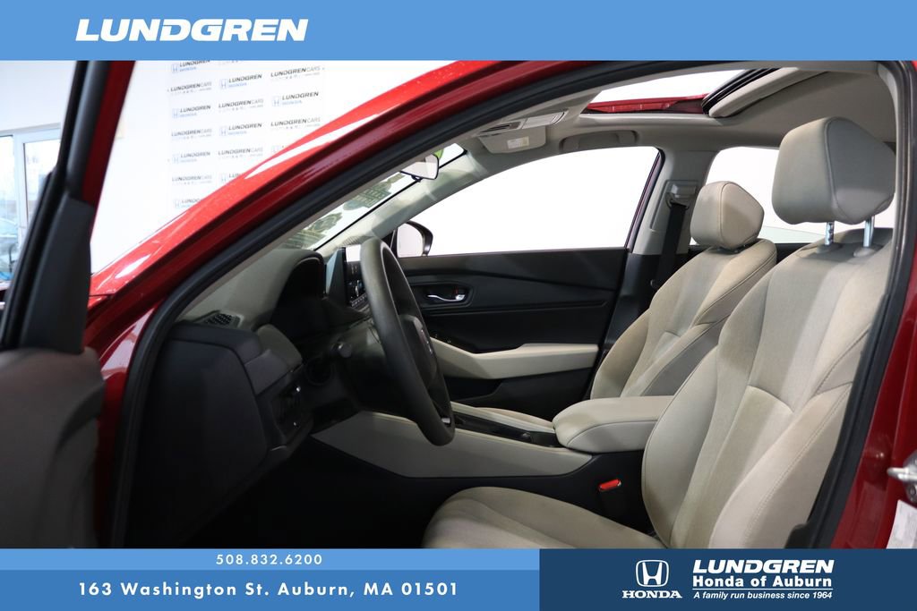 Used 2024 Honda Accord EX image 12