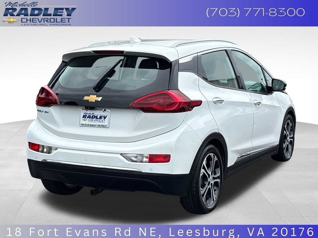 Used 2019 Chevrolet Bolt Premier w/ Infotainment Package FWD image 6