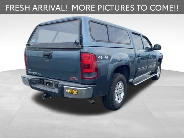 Used 2010 GMC Sierra 1500 SLE w/ Power Pack Plus AWD/4WD image 4