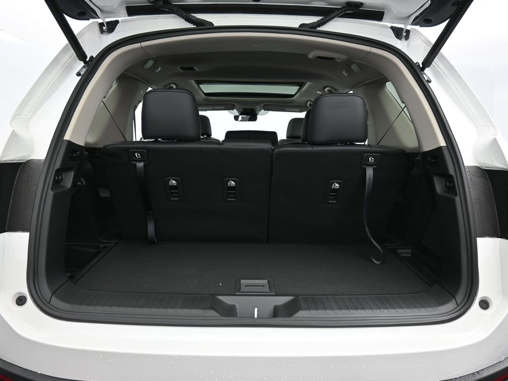 New 2025 Honda Pilot Touring image 38