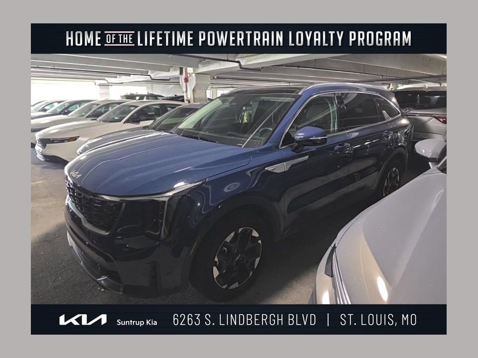 Used 2025 Kia Sorento S w/ Panoramic Sunroof Package