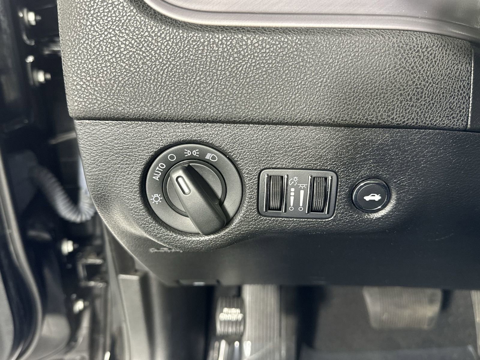 Used 2023 Dodge Charger GT w/ Blacktop Package image 15