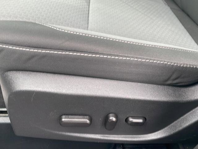 Certified 2017 Ford C-MAX Energi SE FWD image 11