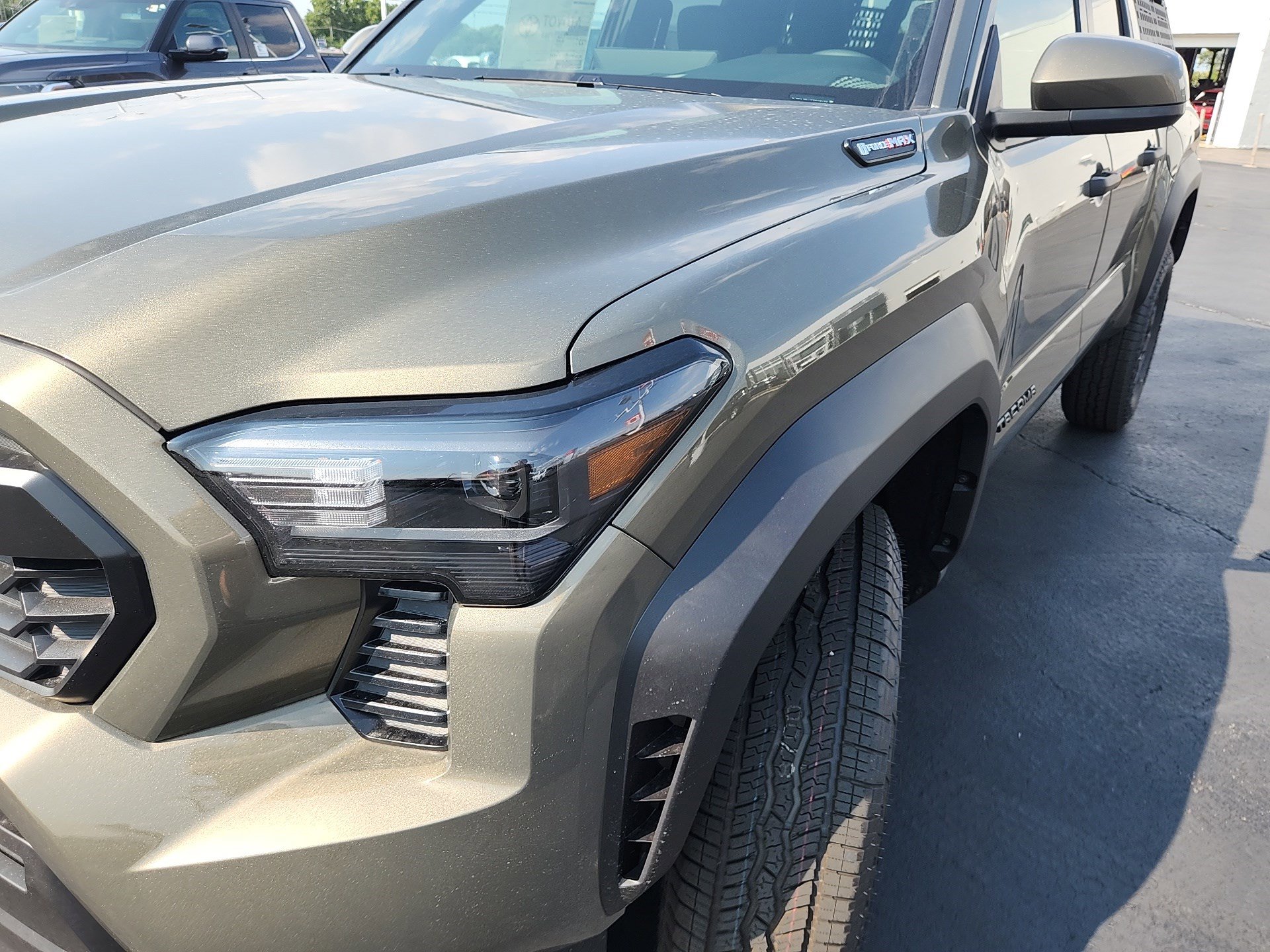 New 2025 Toyota Tacoma TRD Off-Road image 9