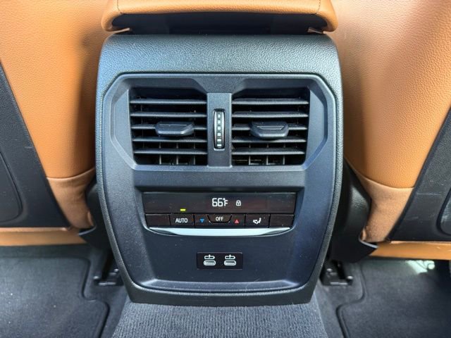 Used 2023 BMW 330e xDrive w/ Premium Package image 15