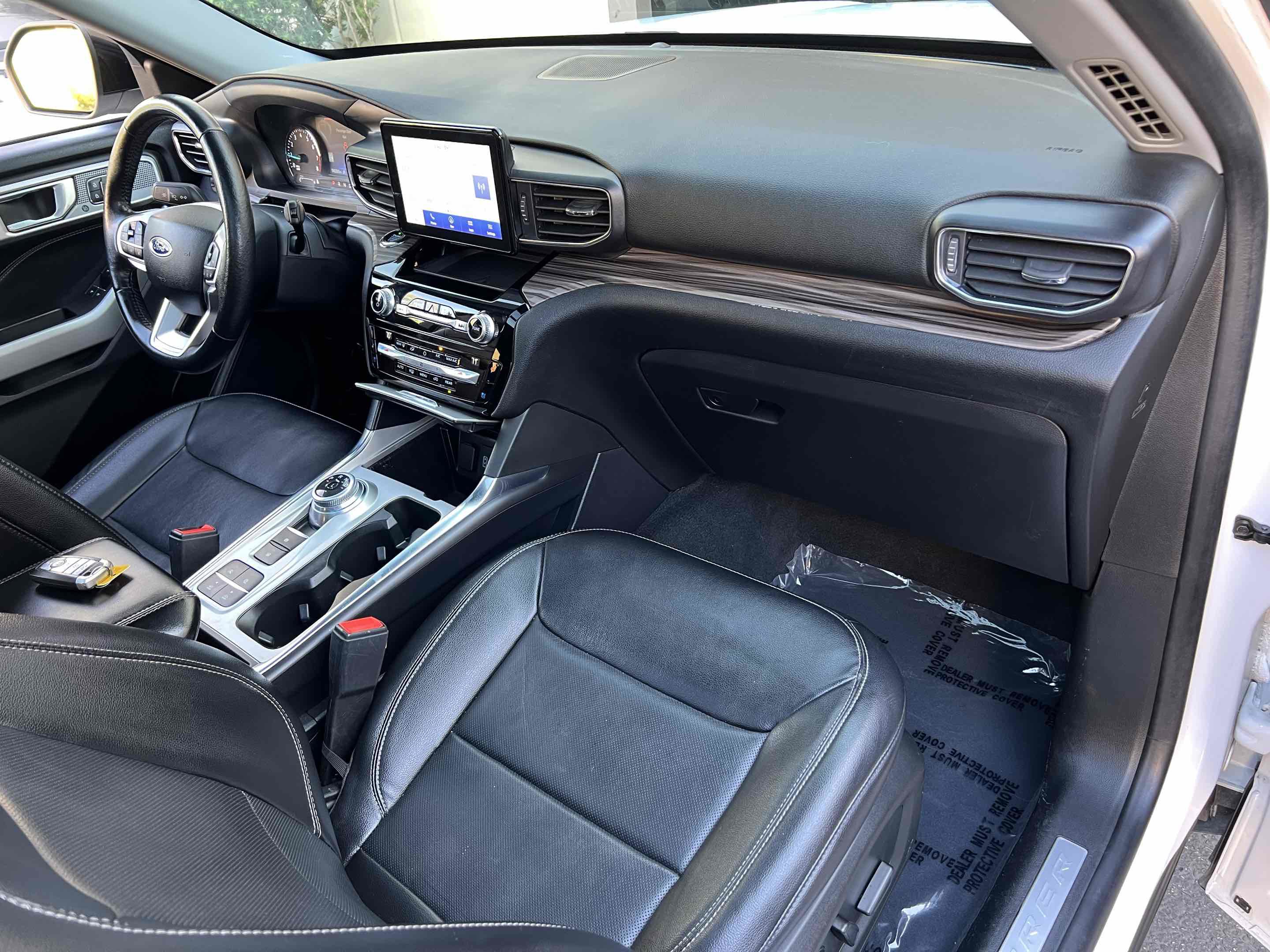 Used 2021 Ford Explorer Limited w/ Equipment Group 301A image 29