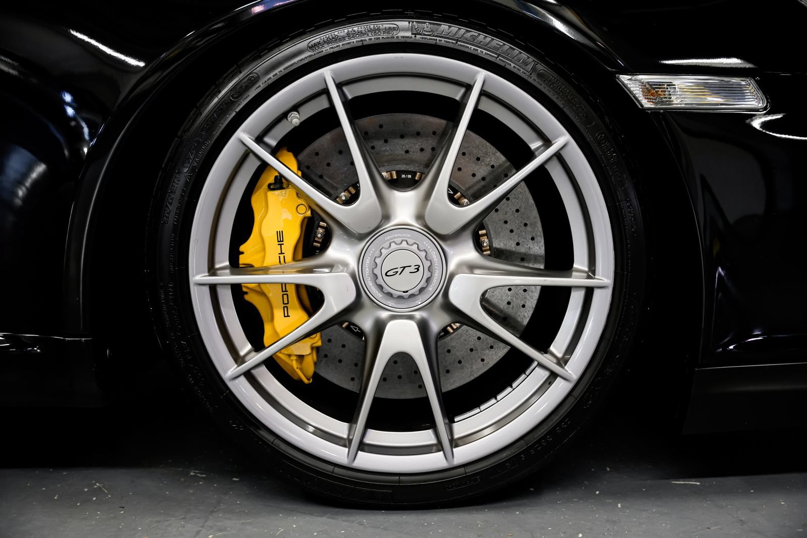 Used 2010 Porsche 911 GT3 RWD image 46