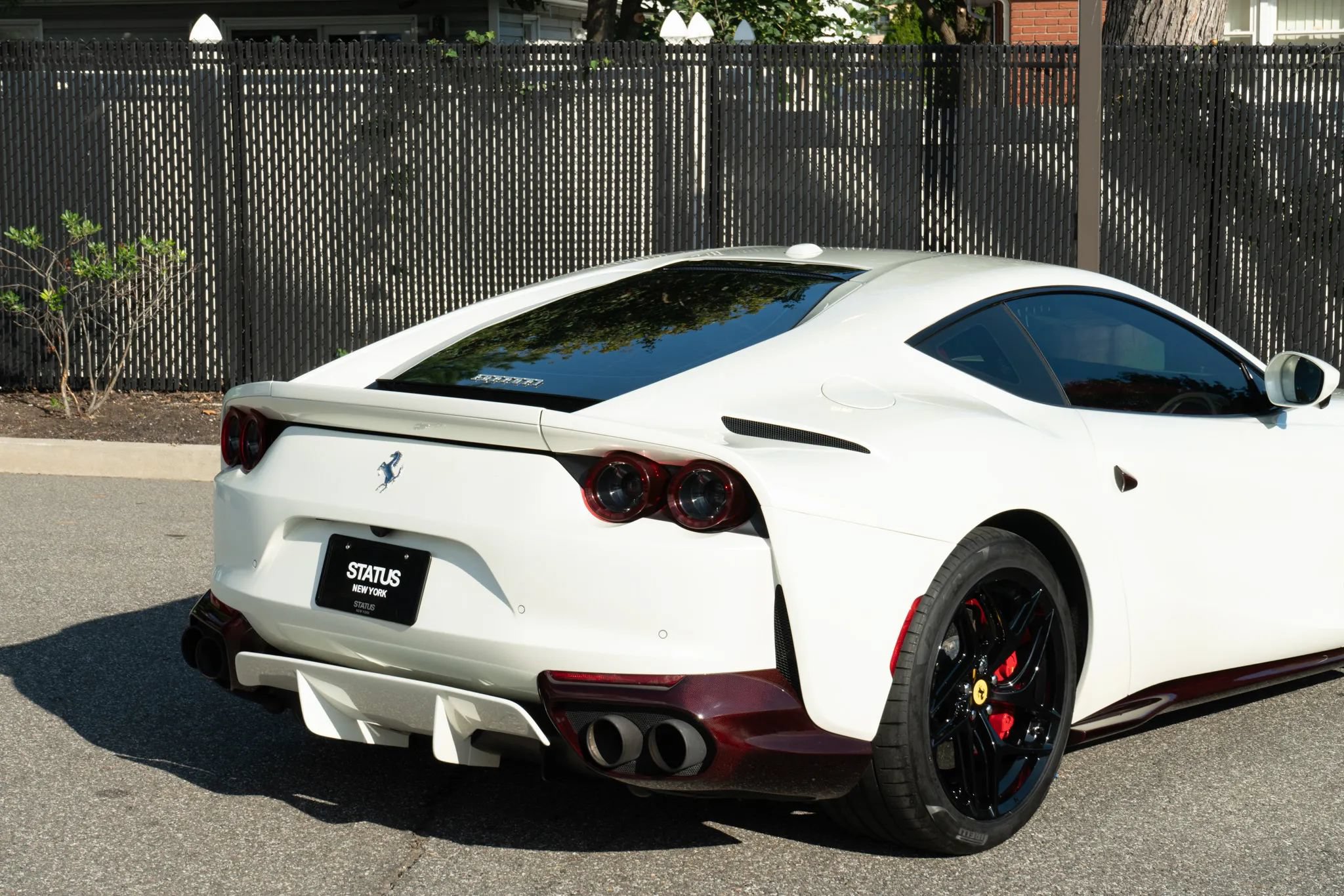 Used 2020 Ferrari 812 Superfast RWD image 44