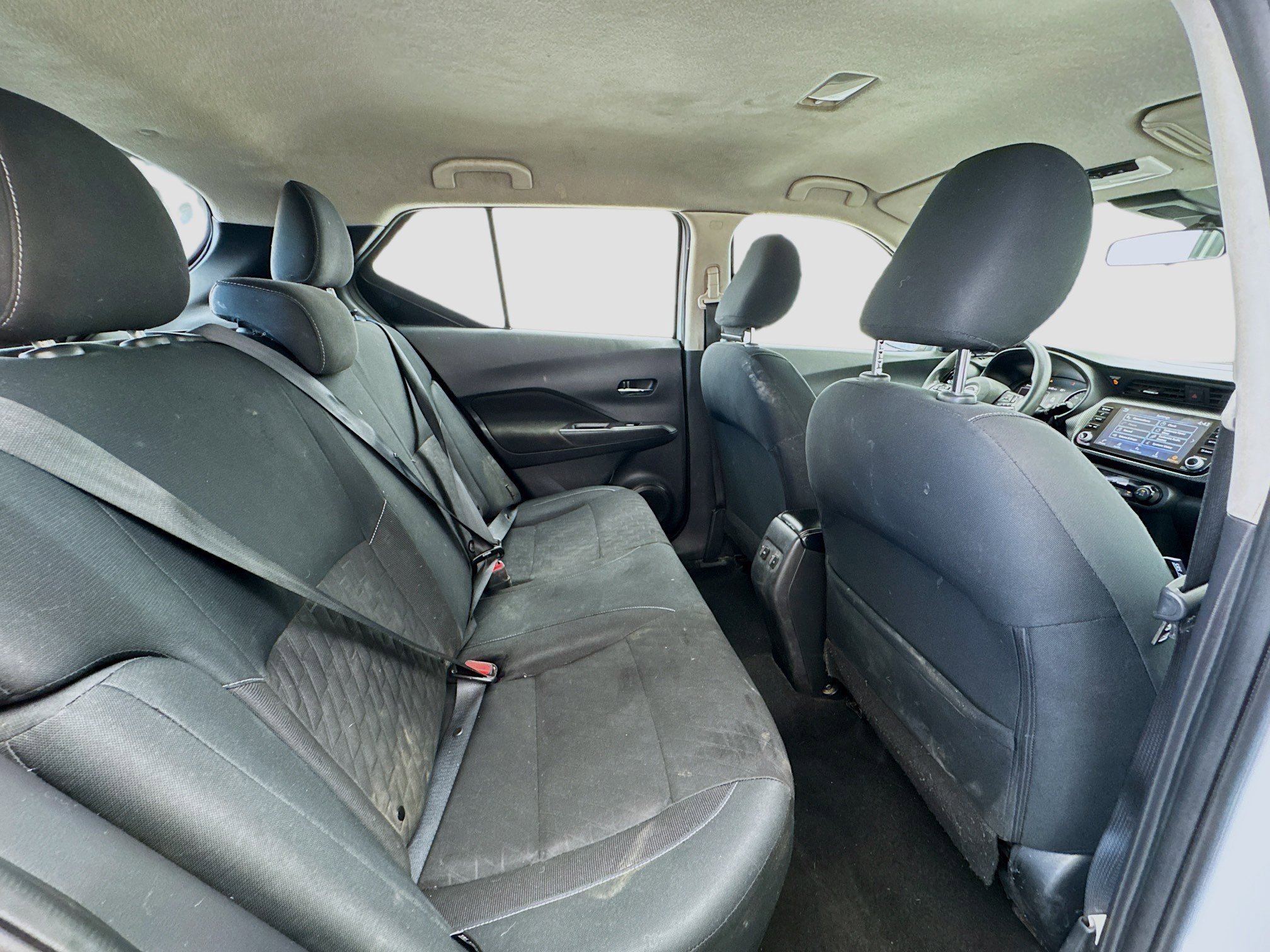 Used 2022 Nissan Kicks SV image 17