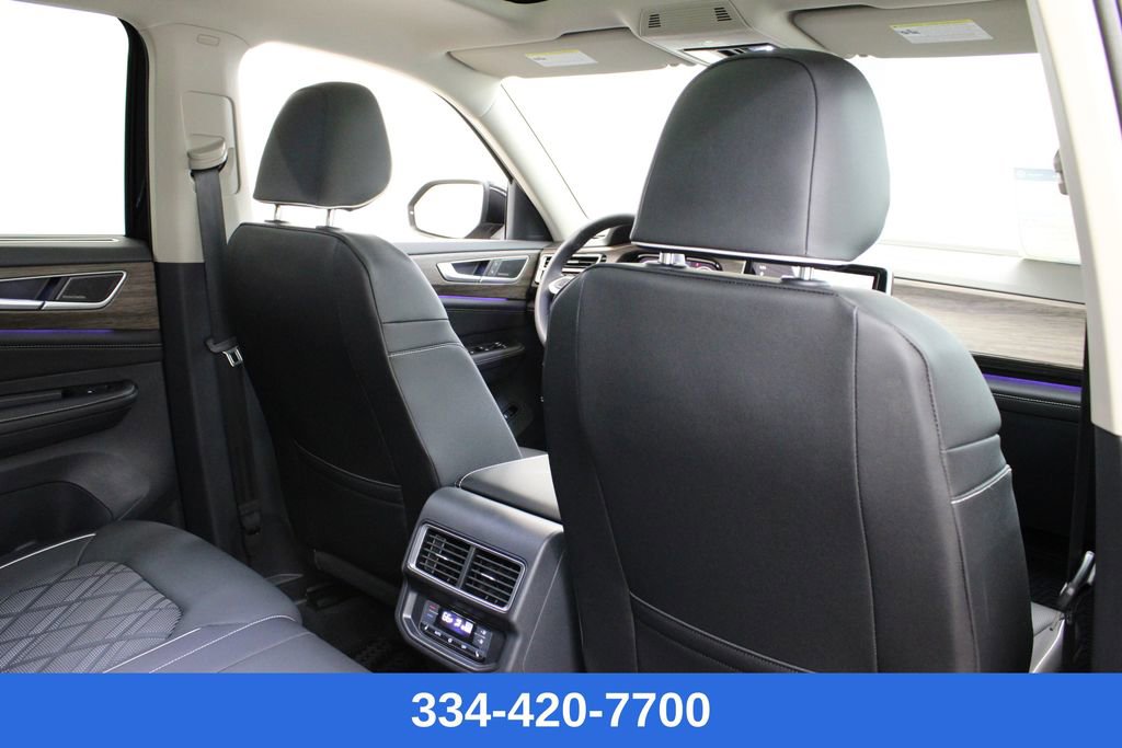 New 2025 Volkswagen Atlas SEL Premium R-Line image 19