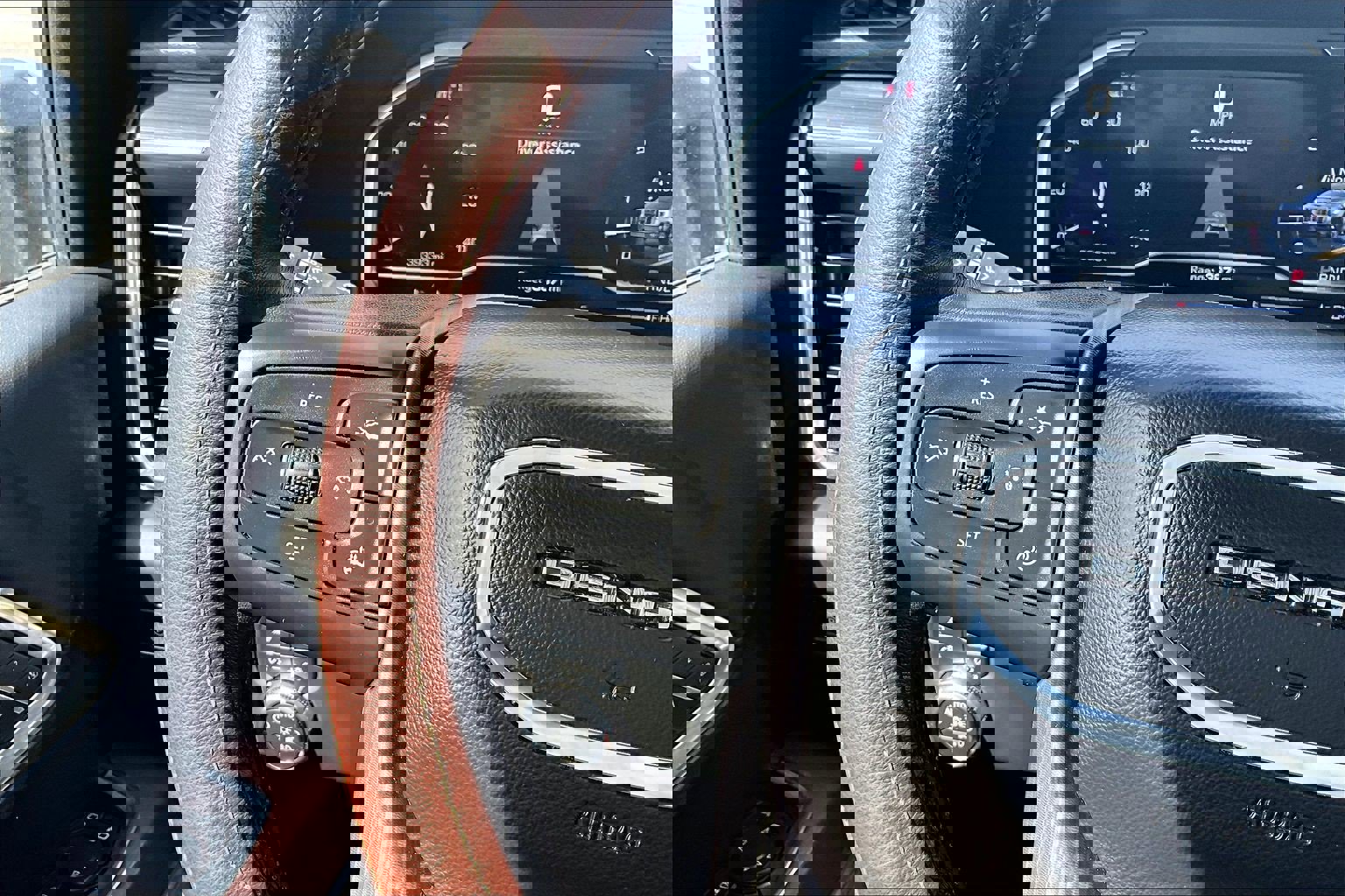 Used 2024 GMC Sierra 2500 Denali Ultimate image 19