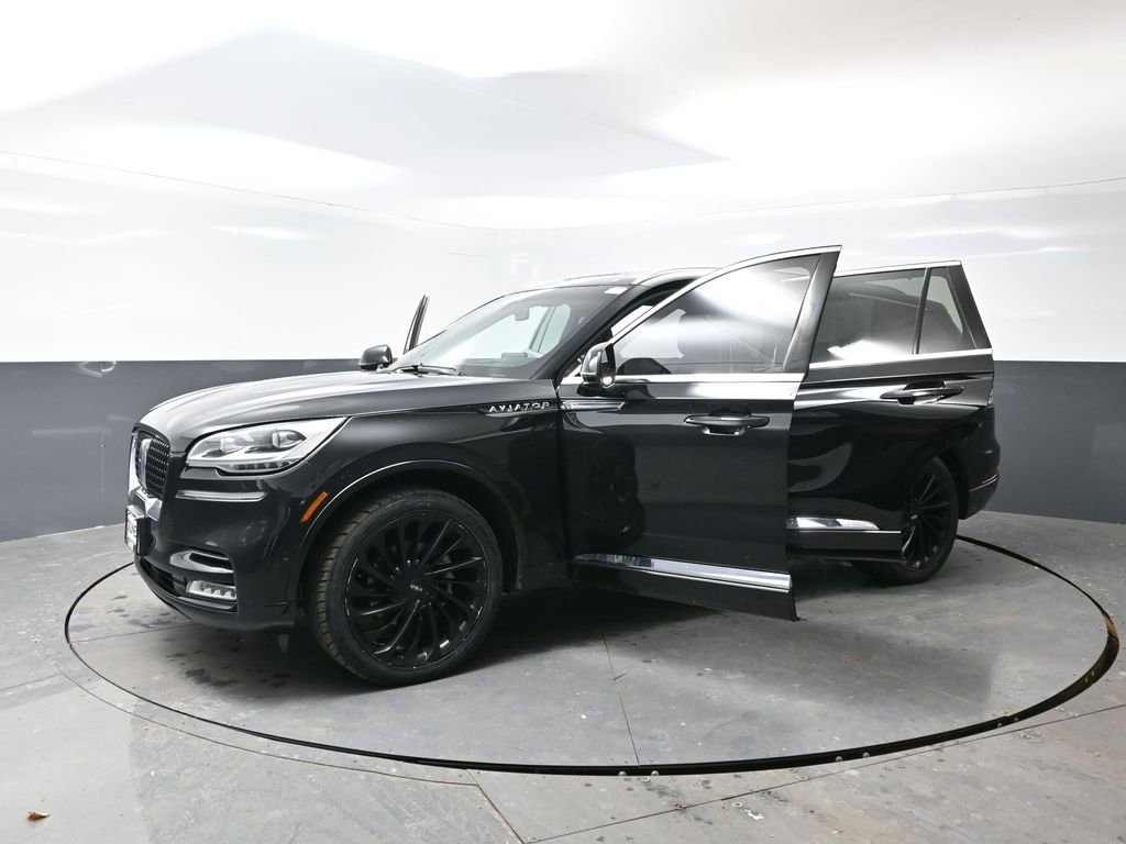 Used 2022 Lincoln Aviator Reserve w/ Equipment Group 201A image 59