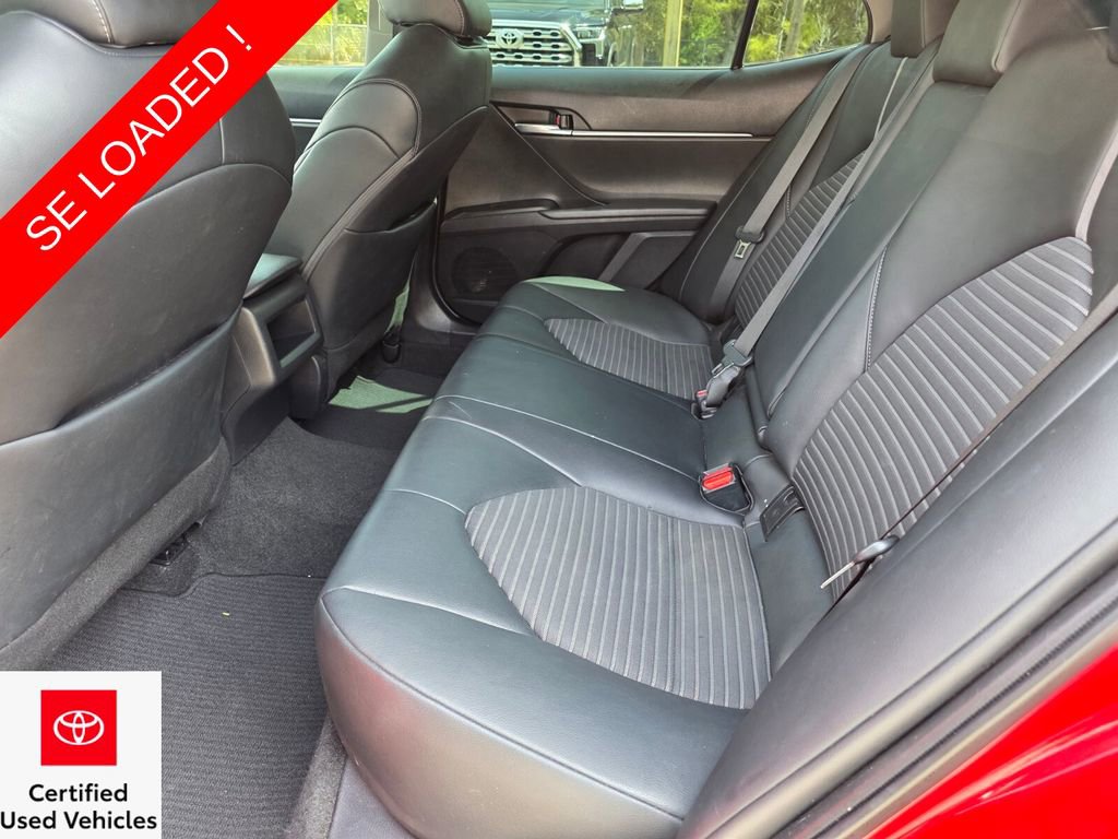 Certified 2022 Toyota Camry SE image 21