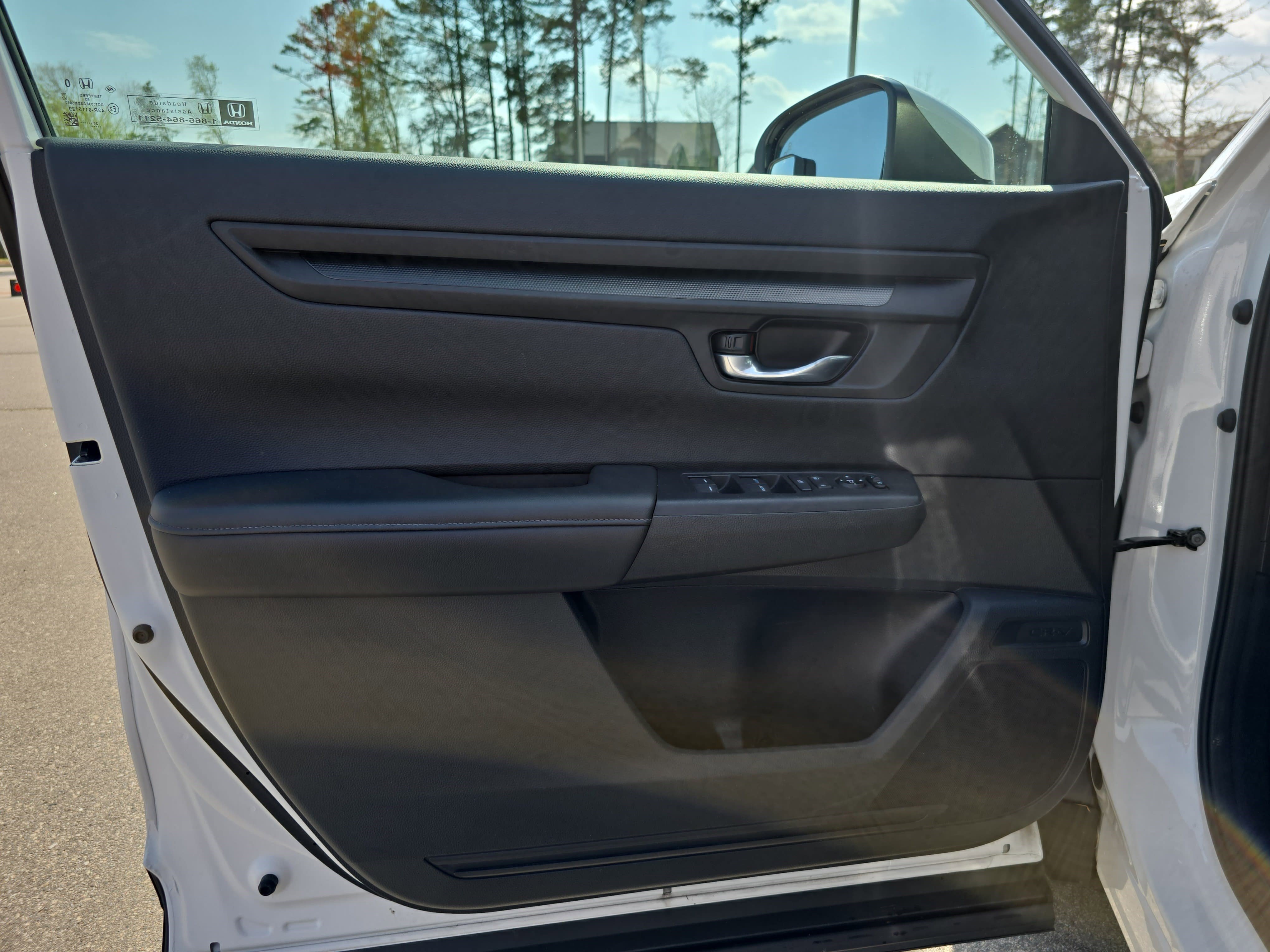 Used 2025 Honda CR-V EX image 27