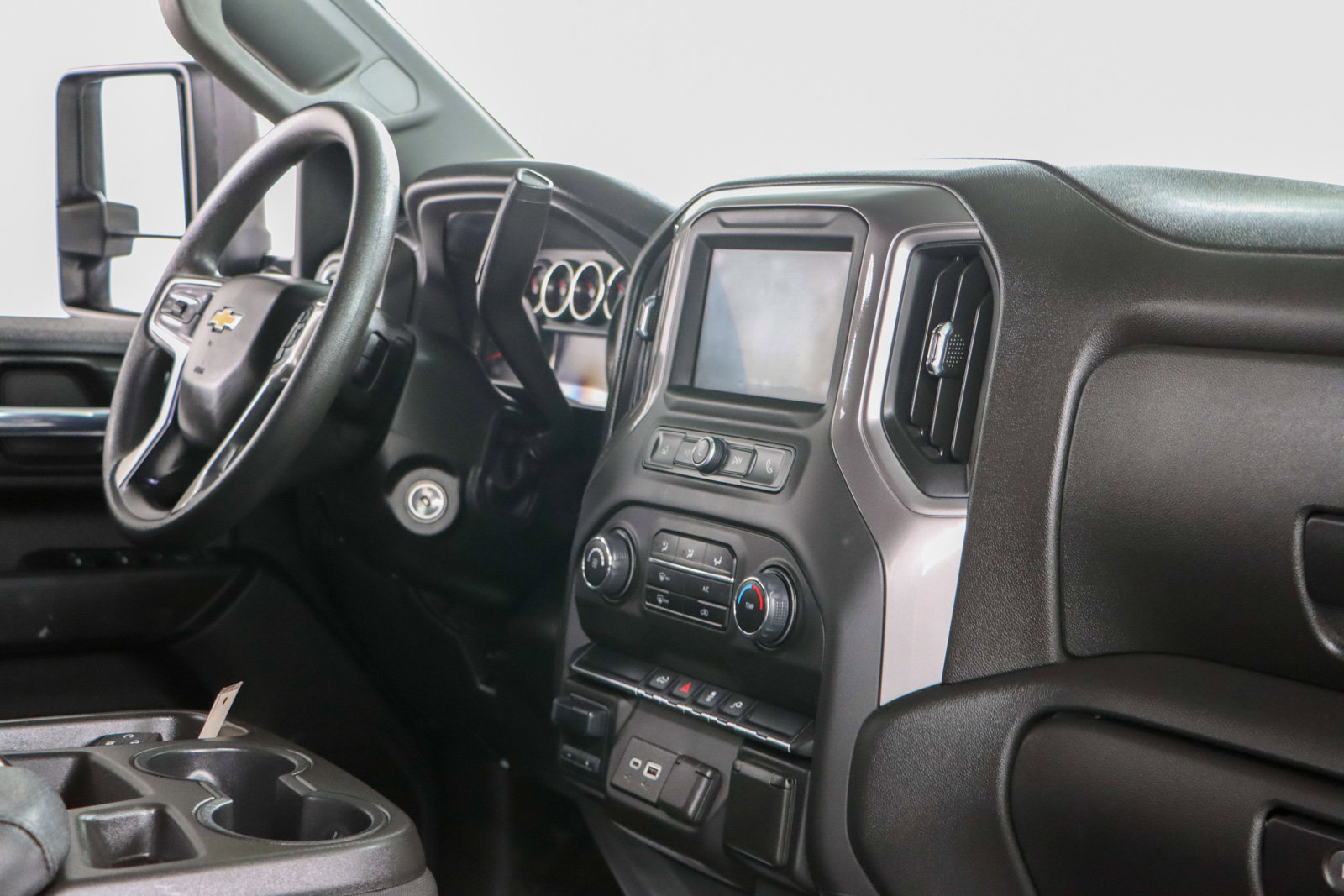 Used 2023 Chevrolet Silverado 2500 Custom w/ Custom Convenience Package image 28