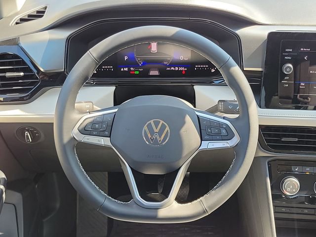 New 2025 Volkswagen Taos S image 20