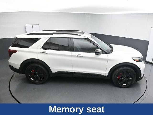 Certified 2022 Ford Explorer ST w/ Equipment Group 401A AWD/4WD image 25