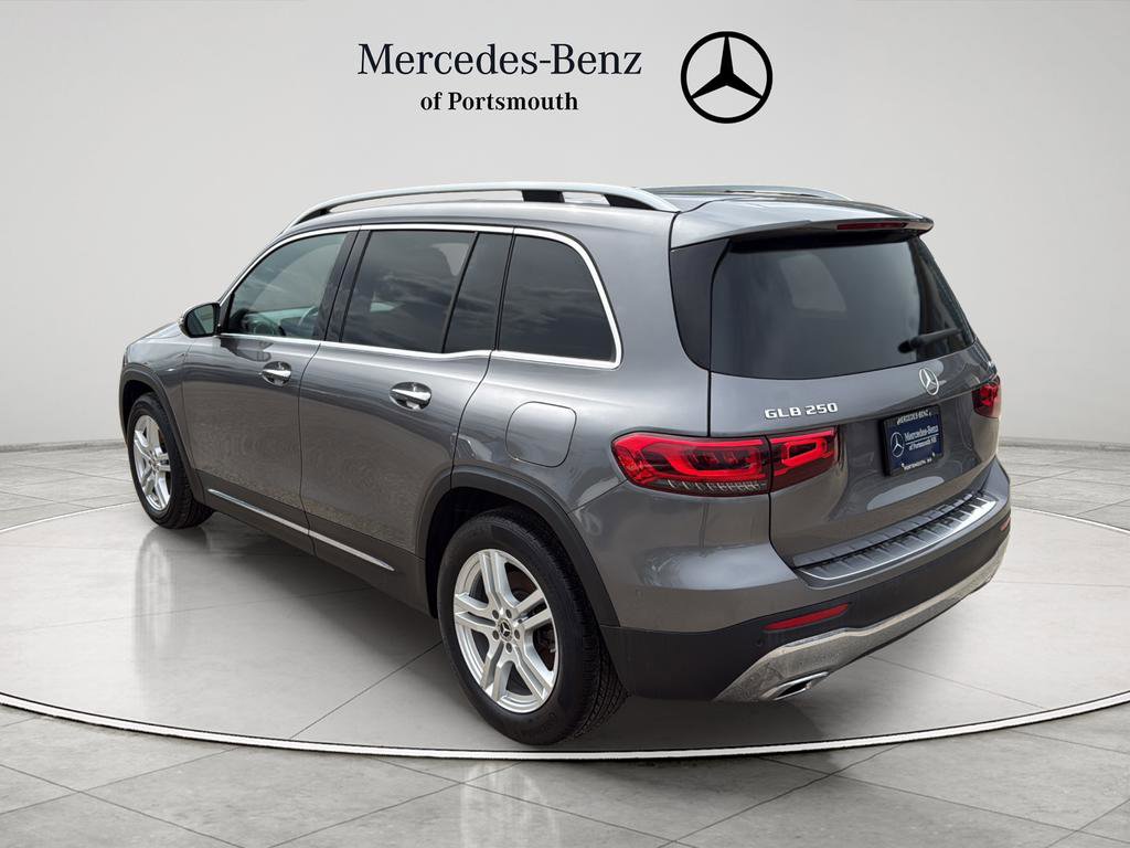Certified 2022 Mercedes-Benz GLB 250 4MATIC image 3