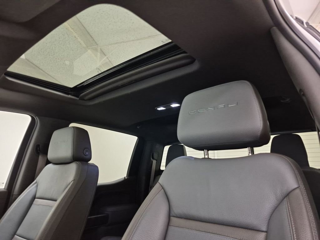 Used 2021 GMC Sierra 1500 Denali w/ Denali Ultimate Package image 19