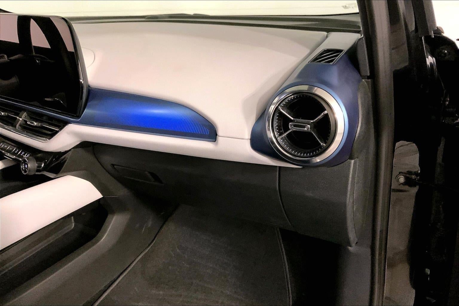 Used 2025 Chevrolet Equinox EV LT FWD image 16