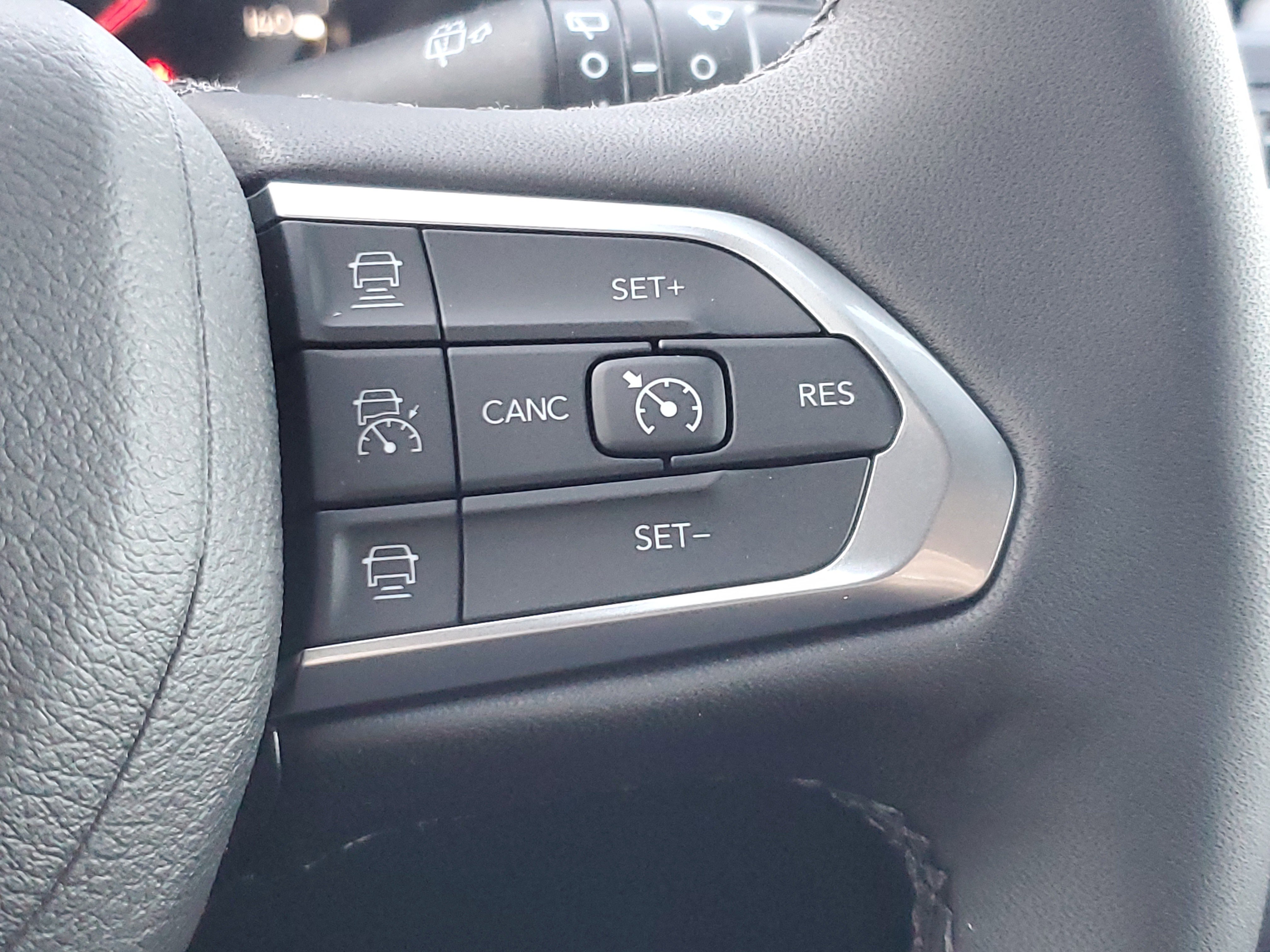 New 2026 Jeep Compass Limited image 14