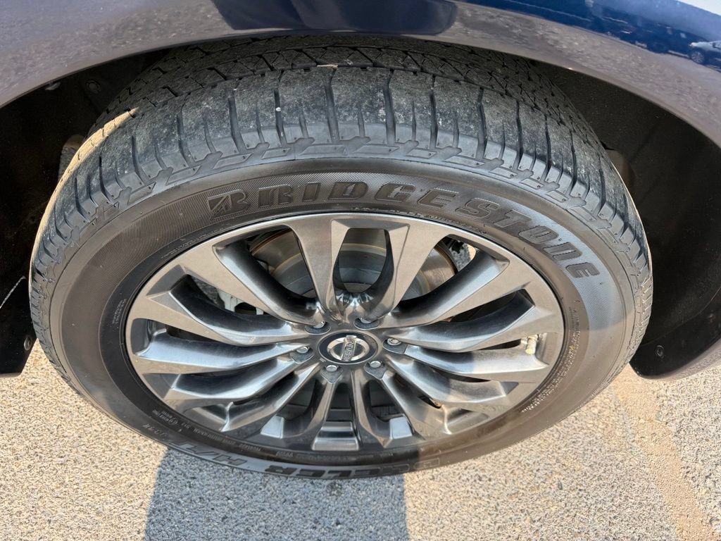 Used 2020 Nissan Armada Platinum RWD image 16