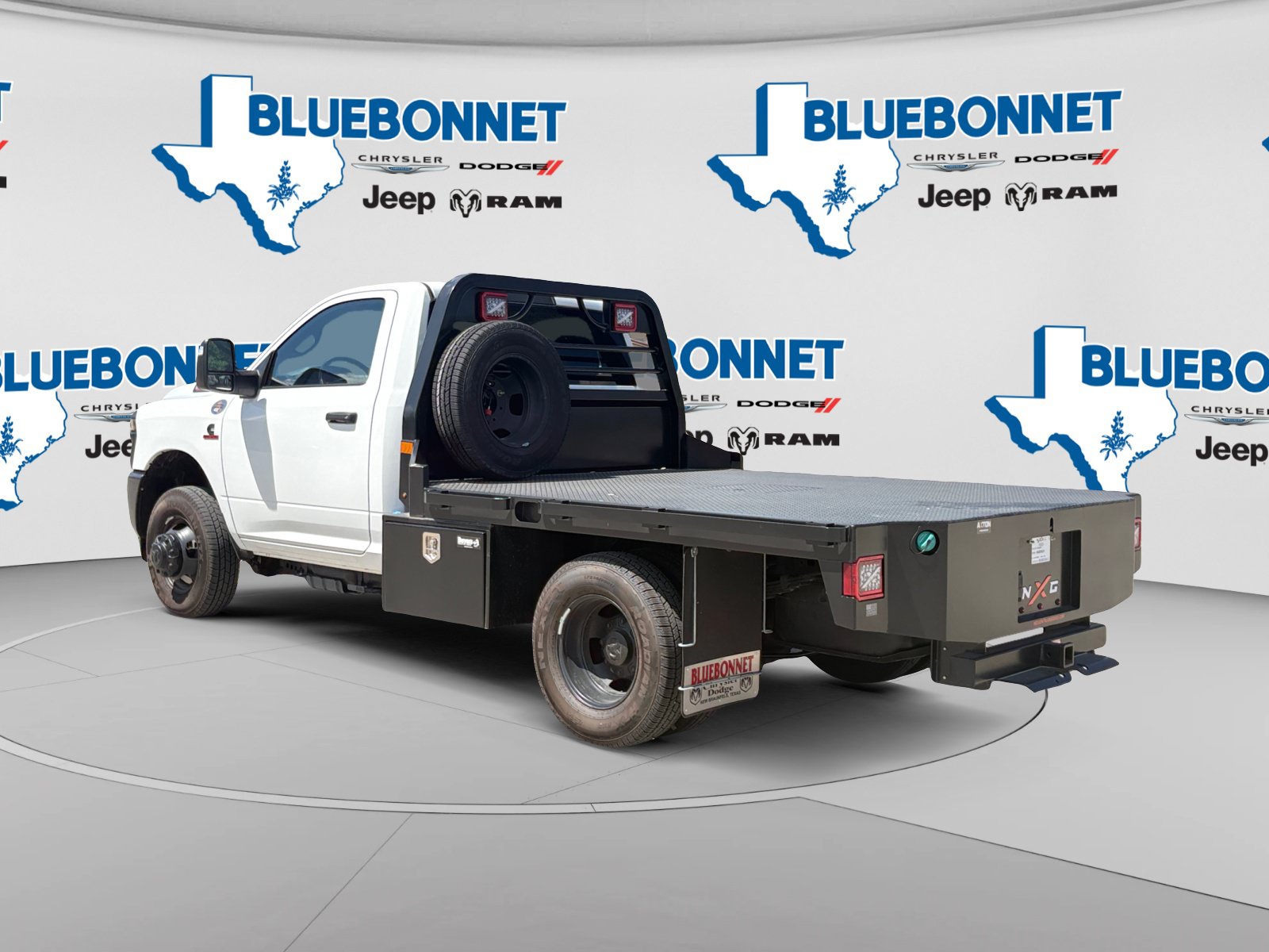 New 2026 RAM 3500 Tradesman AWD/4WD image 7