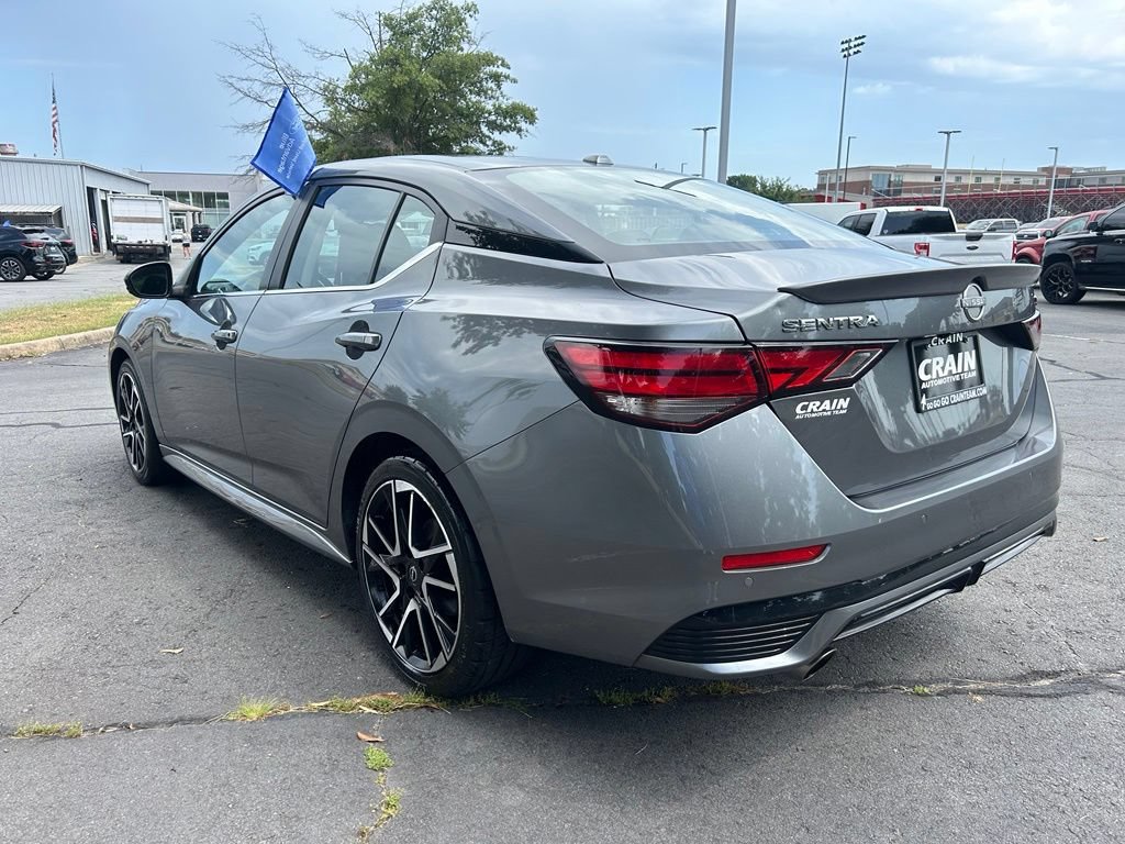 Used 2025 Nissan Sentra SR FWD image 5