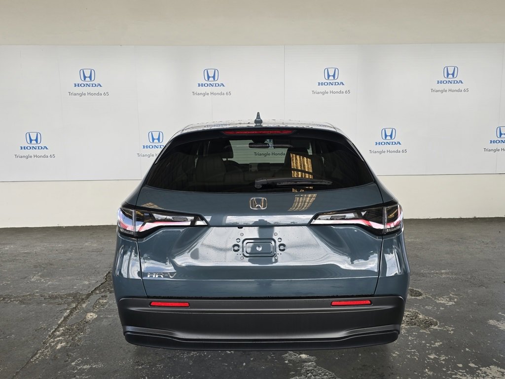 New 2026 Honda HR-V LX image 5