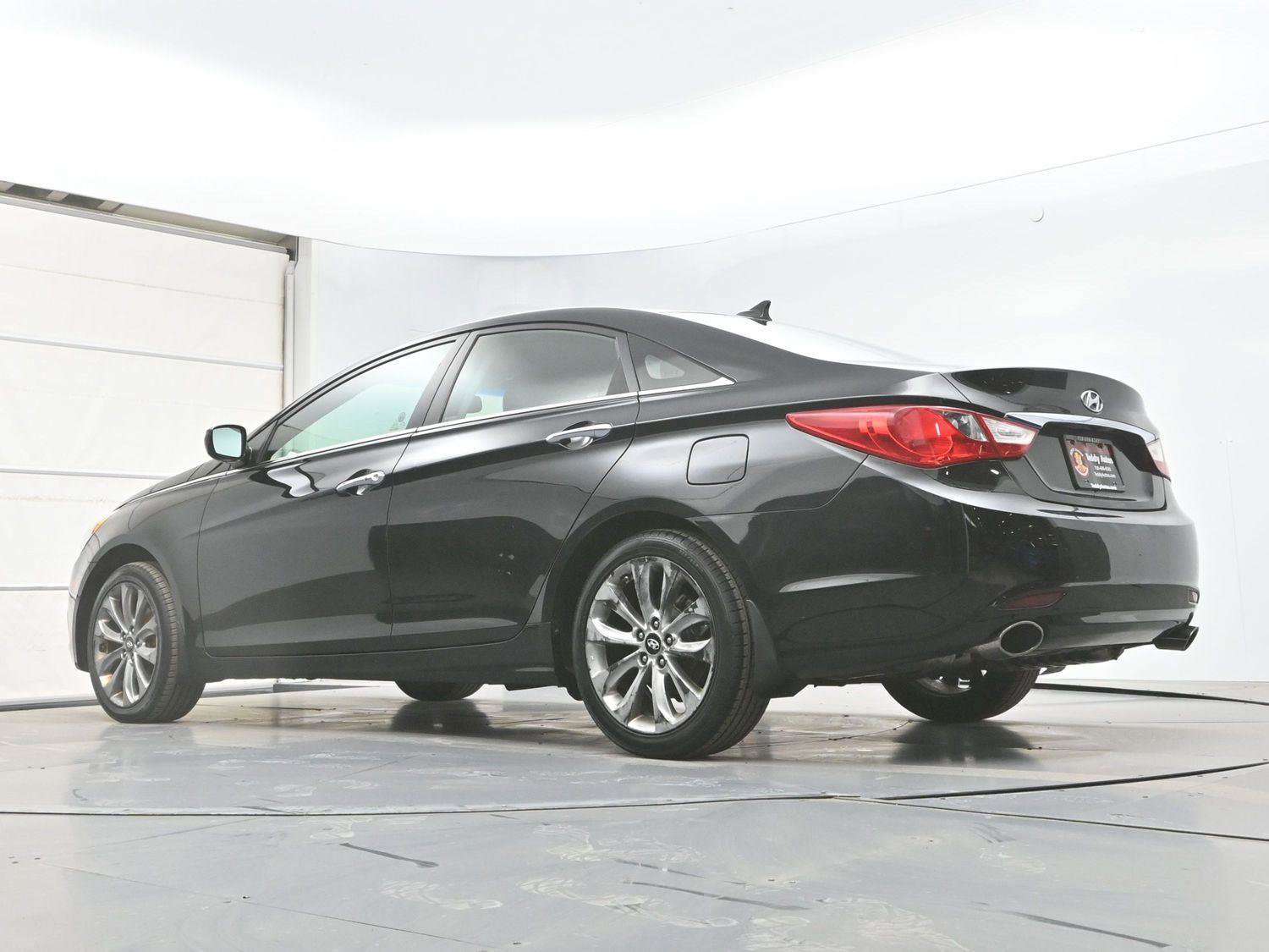 Used 2011 Hyundai Sonata SE FWD image 26