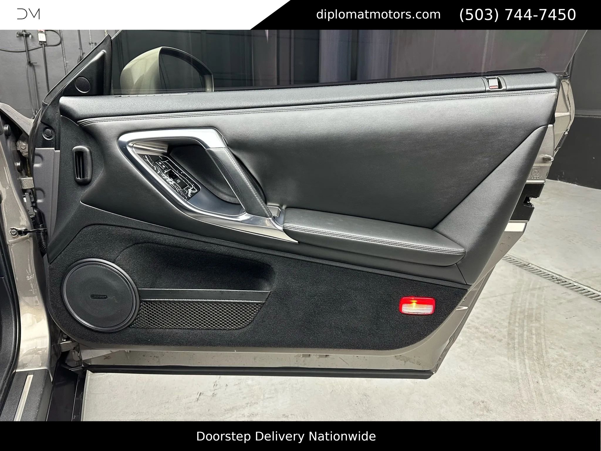 Used 2009 Nissan GT-R Premium image 37