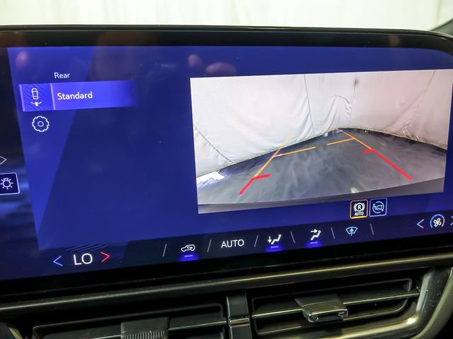 Used 2026 Chevrolet Equinox EV LT FWD image 22