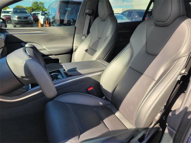 Used 2022 Tesla Model X Plaid image 15