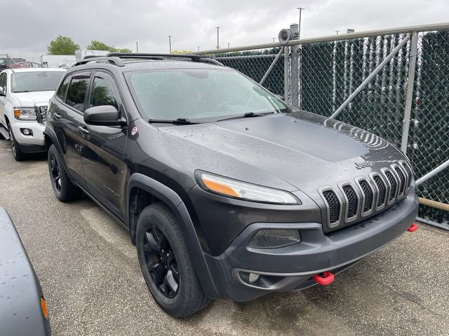 Used 2015 Jeep Cherokee Trailhawk AWD/4WD image 14