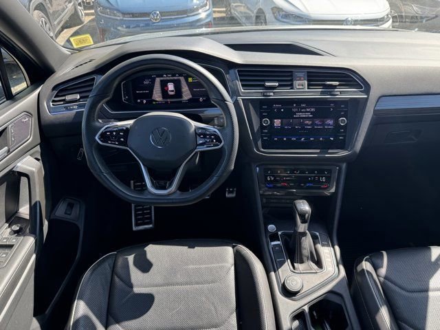 Used 2022 Volkswagen Tiguan SEL R-Line AWD/4WD image 14