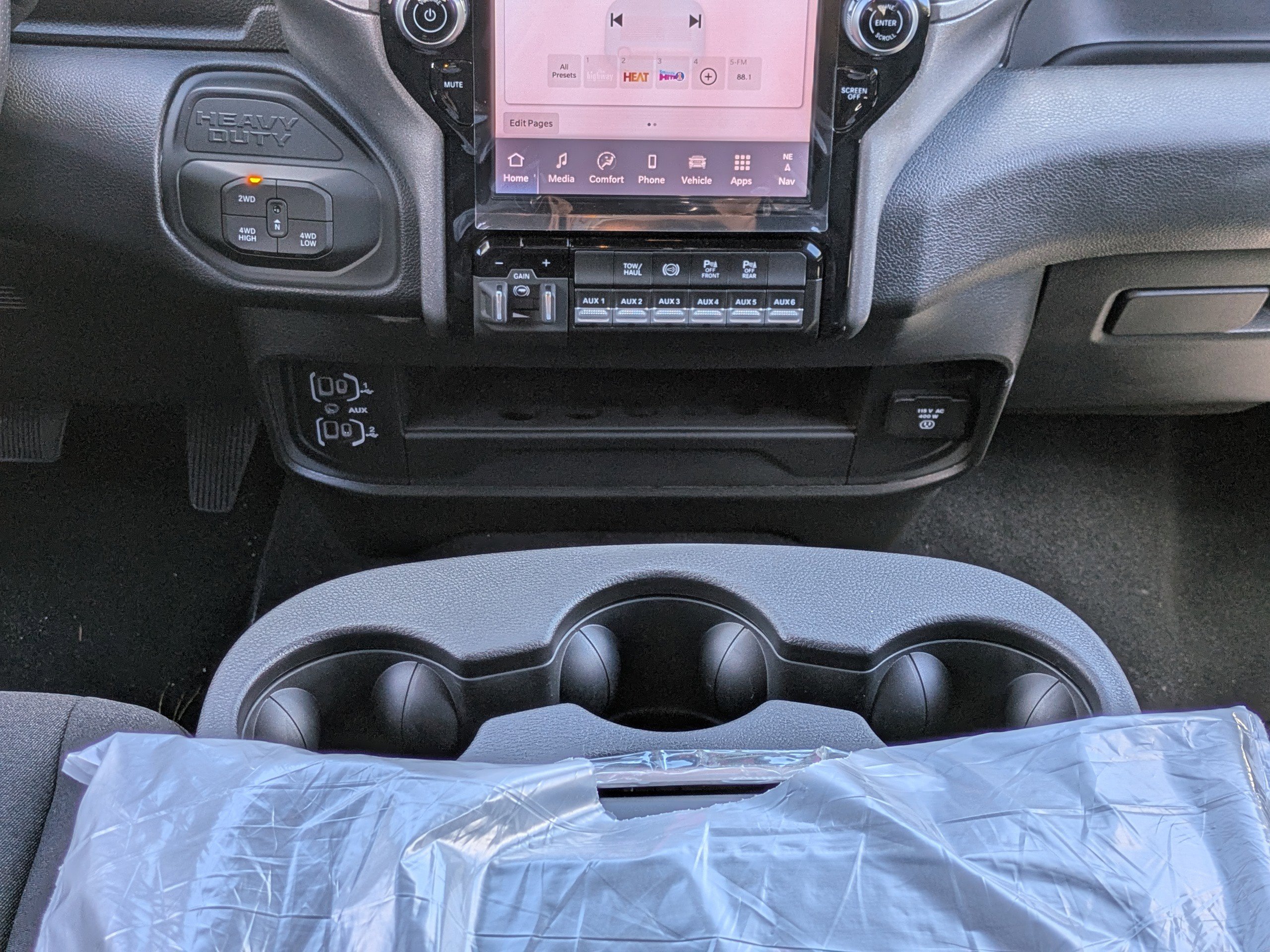 New 2026 RAM 3500 Tradesman image 15