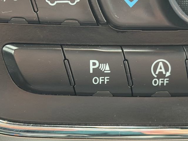 Used 2018 Jeep Grand Cherokee Altitude image 42