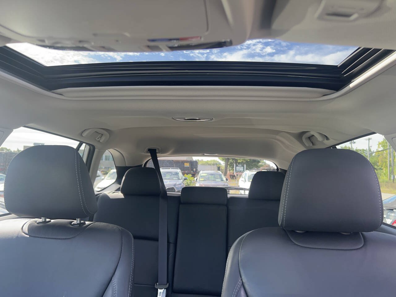 Used 2019 Subaru Outback 2.5i Limited AWD/4WD image 28