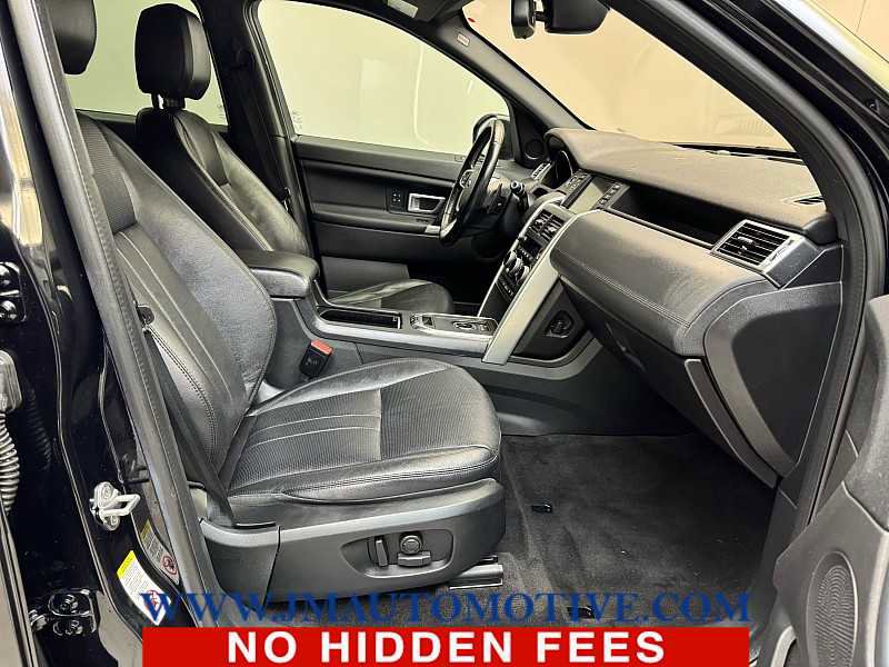 Used 2019 Land Rover Discovery Sport HSE image 19