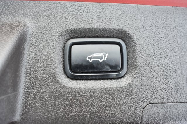 Used 2020 Hyundai Santa Fe SEL image 39