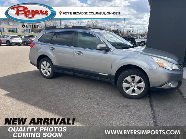 Used 2011 Subaru Outback 2.5i Limited w/ PWR Moonroof Pkg image 1