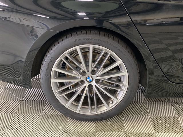 Used 2019 BMW 530i xDrive w/ Convenience Package image 39