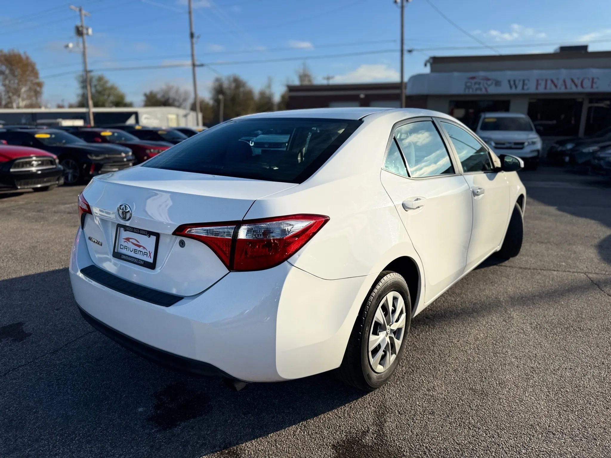 Used 2015 Toyota Corolla LE Premium image 3